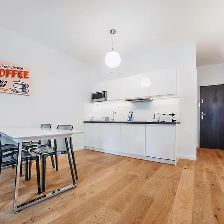 Viu Z Tarasem W Sercu Gdanska Γκντανσκ