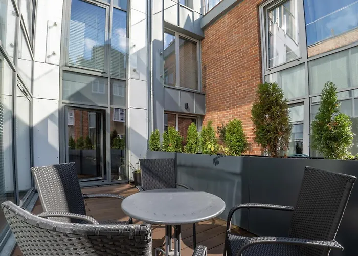 Viu Z Tarasem W Sercu Gdańska *